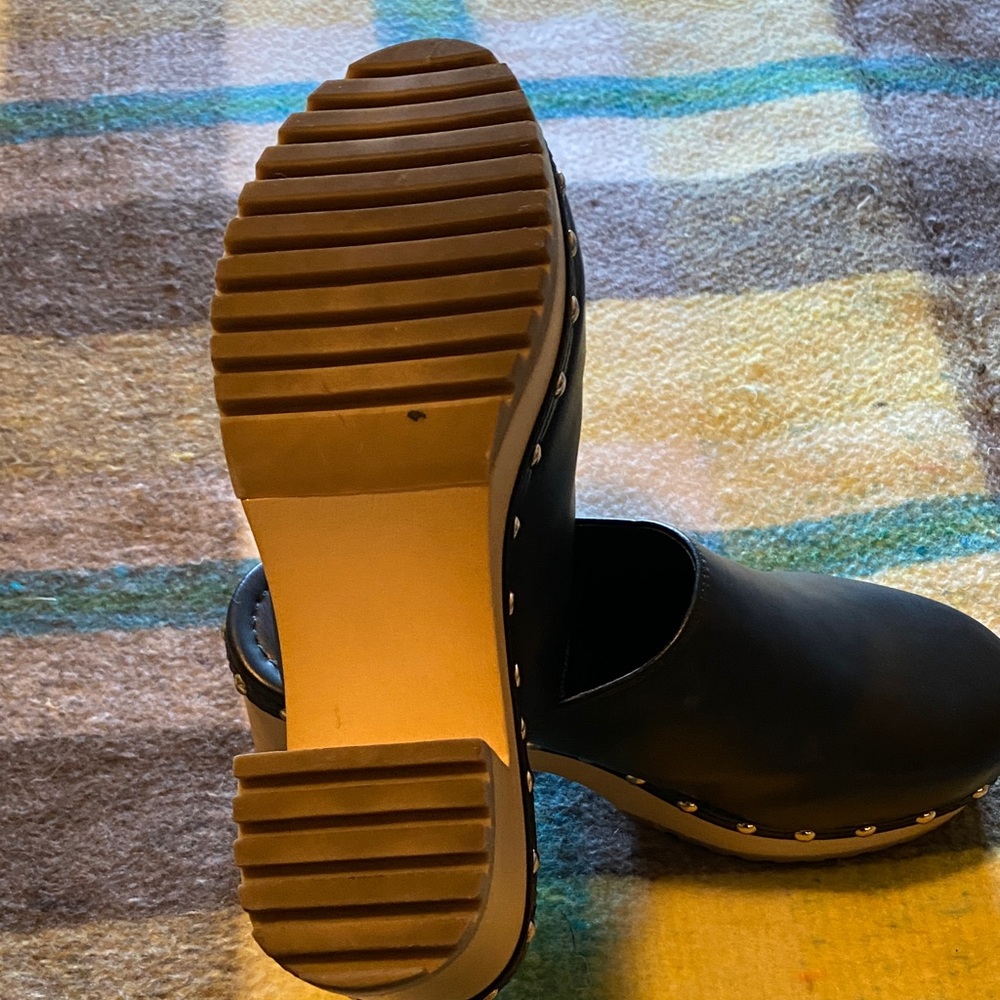 Madden Girl Black and Tan Studded Platform Mules - Picture 4 of 7